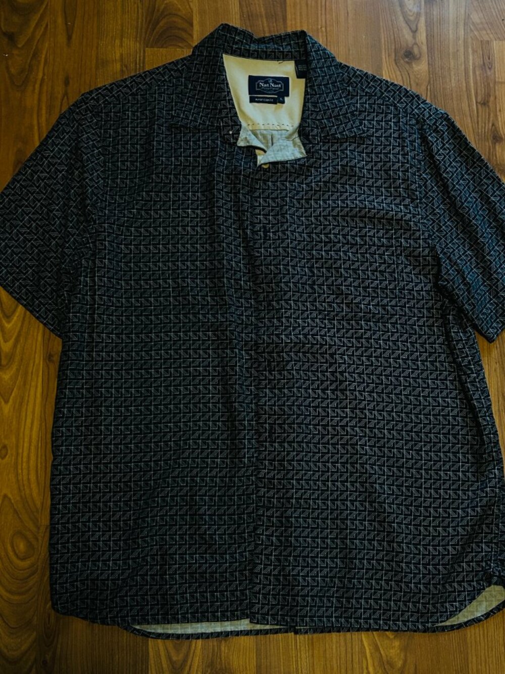 Nat Nast Silk Blend Mens VTG. Black and White Geometric Short Sleeve Shirt Large